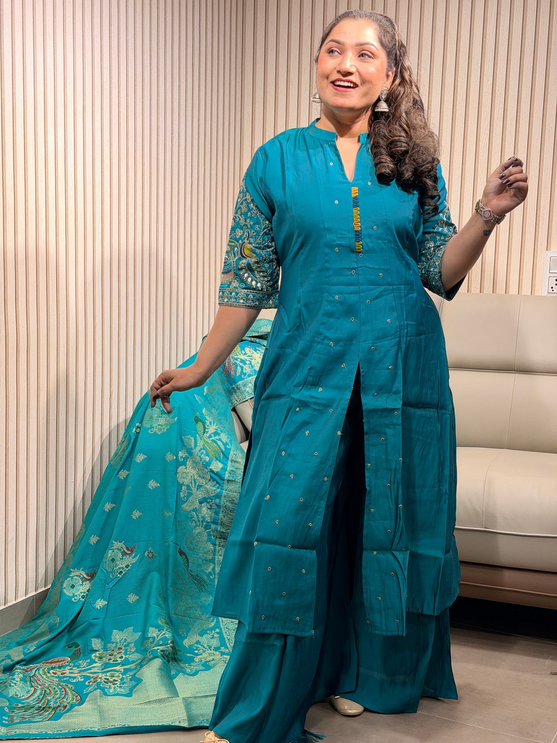 Viral Front cut dress – Kamal Choice