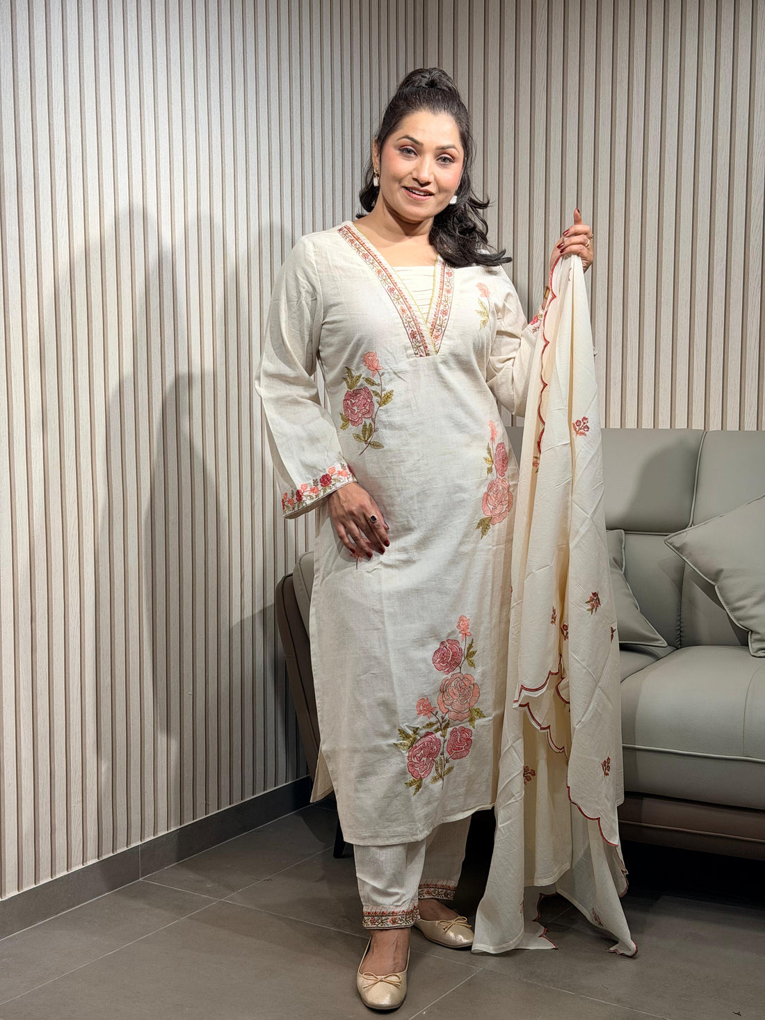 Snow white Dupatta set