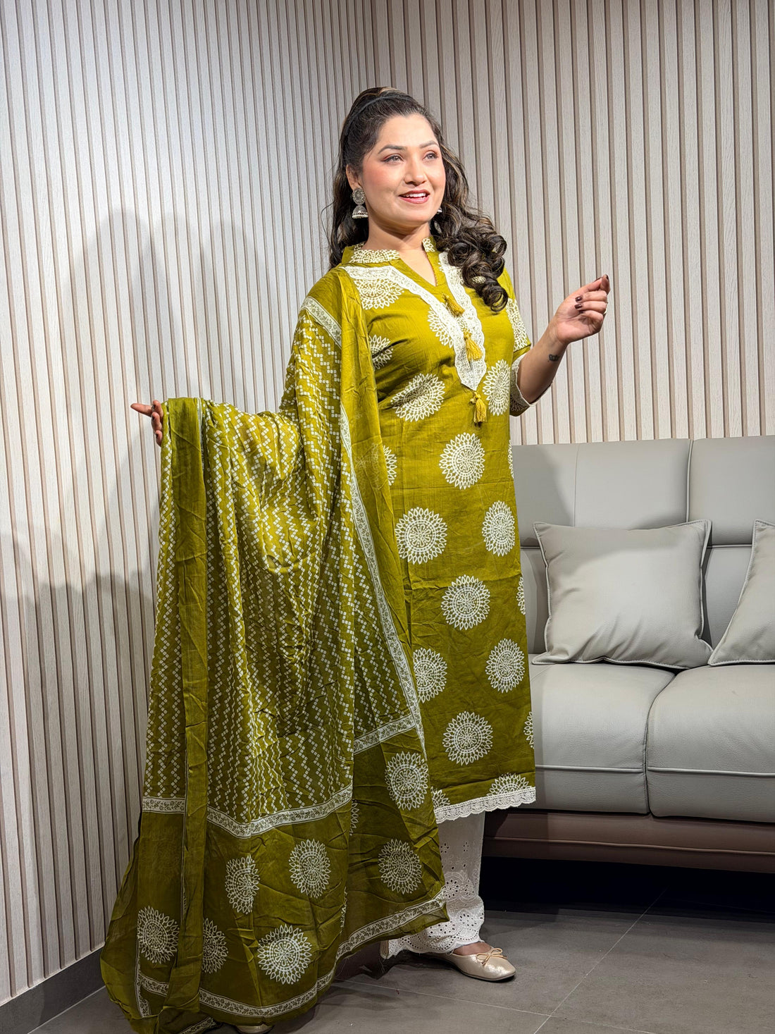 Best mehendi dress