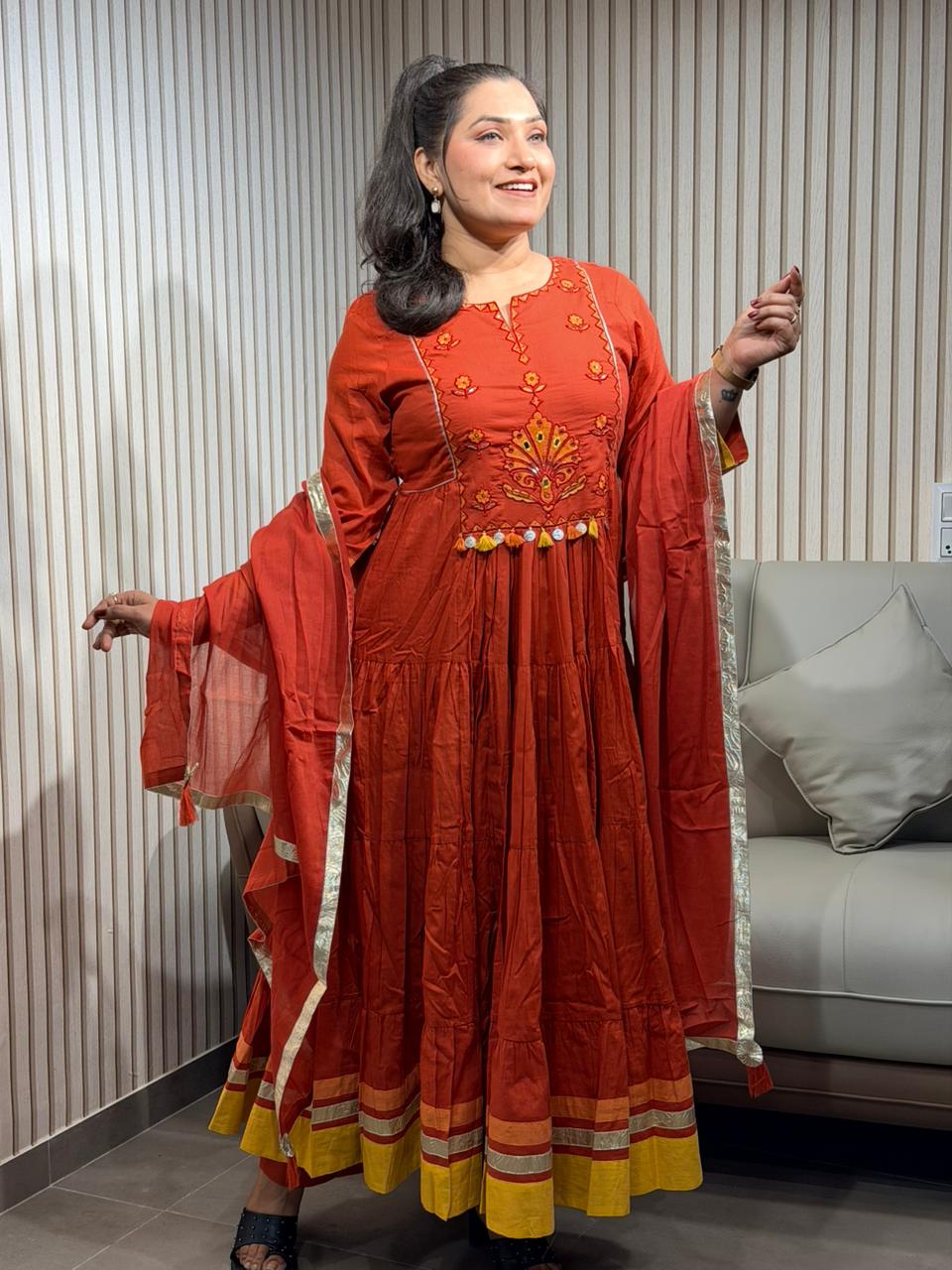 Round-Orange hot selling dress